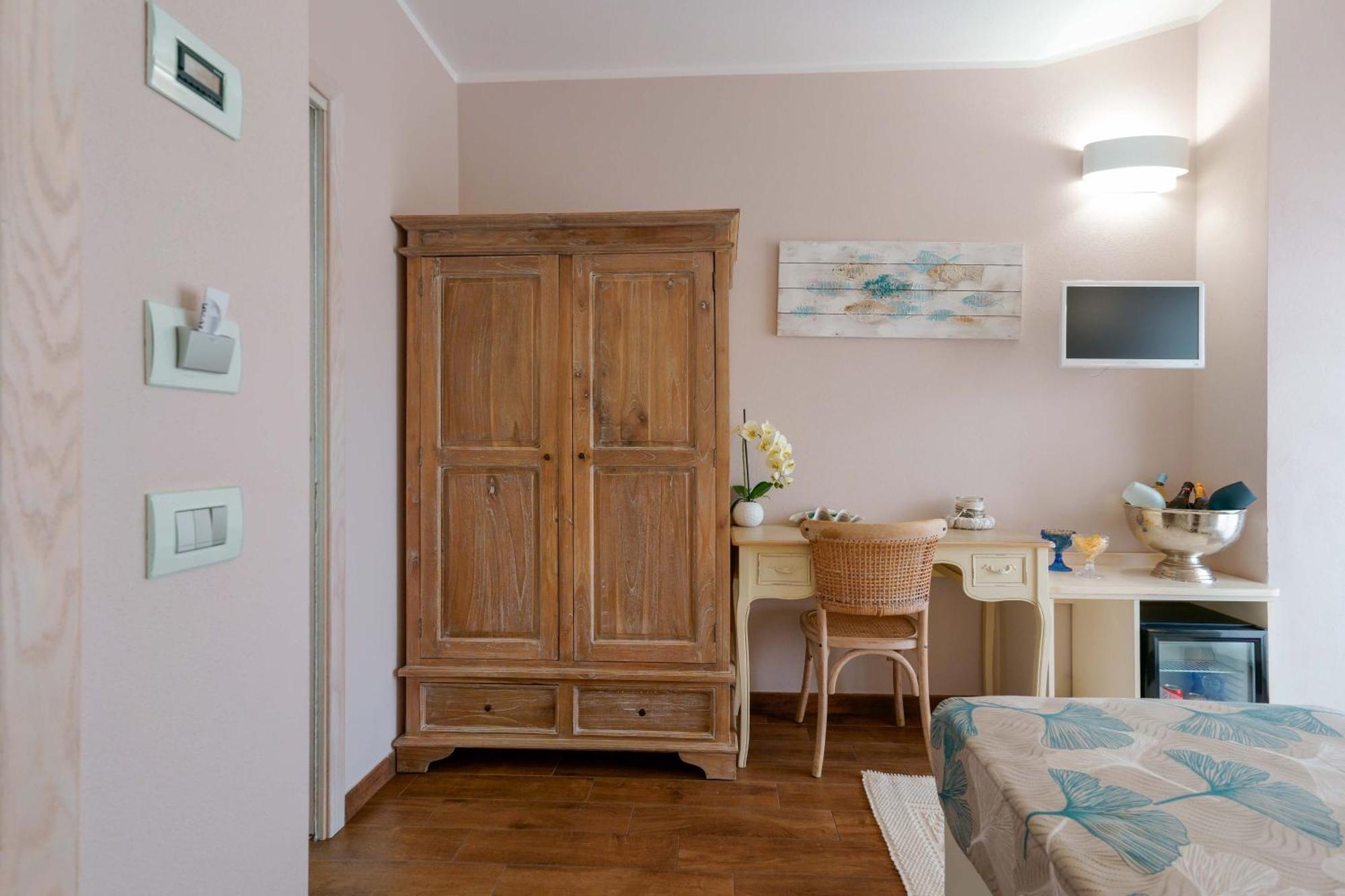 La Rosa Dei Venti Bed & Breakfast Villasimius Ngoại thất bức ảnh