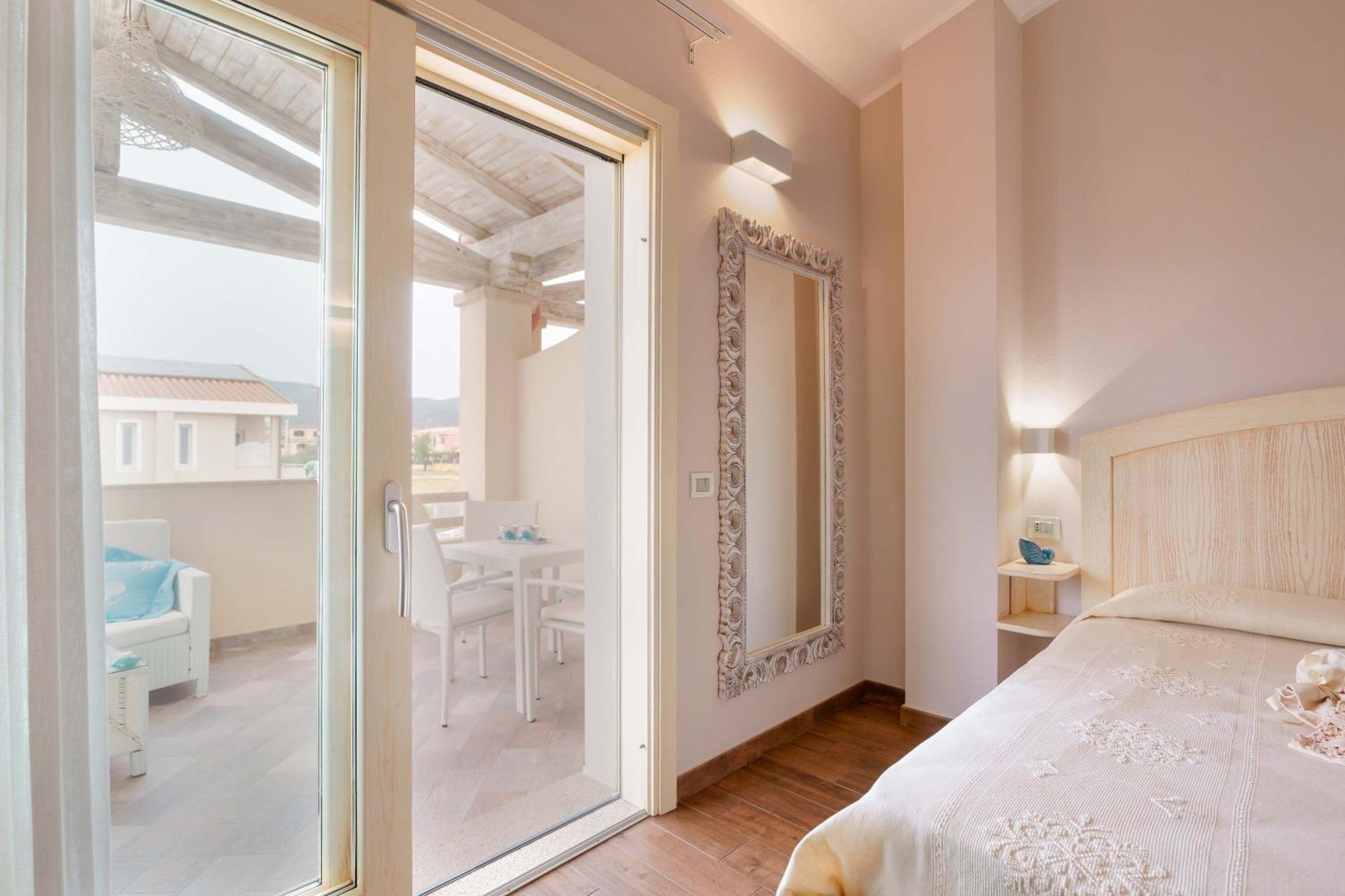 La Rosa Dei Venti Bed & Breakfast Villasimius Ngoại thất bức ảnh